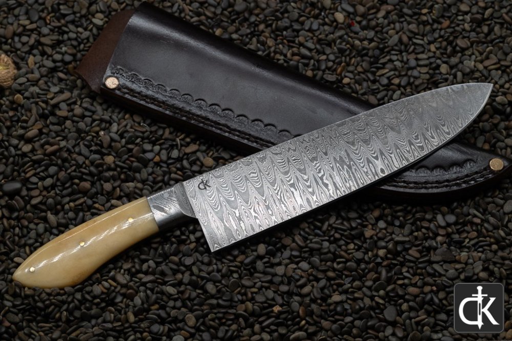 CHEF'S KNIFE